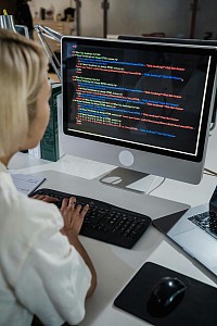 Optymalizacja SEO - Novacash Krzysztof Gumiela